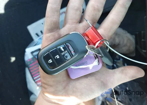 2023 Honda Civic Touring z USA, uszkodzony, nr VIN 2HGFE1F94PH321019